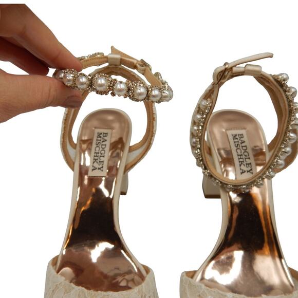 Badgley Mischka Koko Pearl & Rhinestone Lace Block Heel Bridal Sandals Ivory 6 - Picture 6 of 10